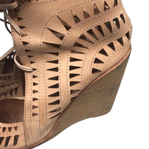 Jeffrey Campbell SIZE 8.5 Cordillo Perforated Tan Leather Tie Bootie Heels Sanda - Picture 10 of 12